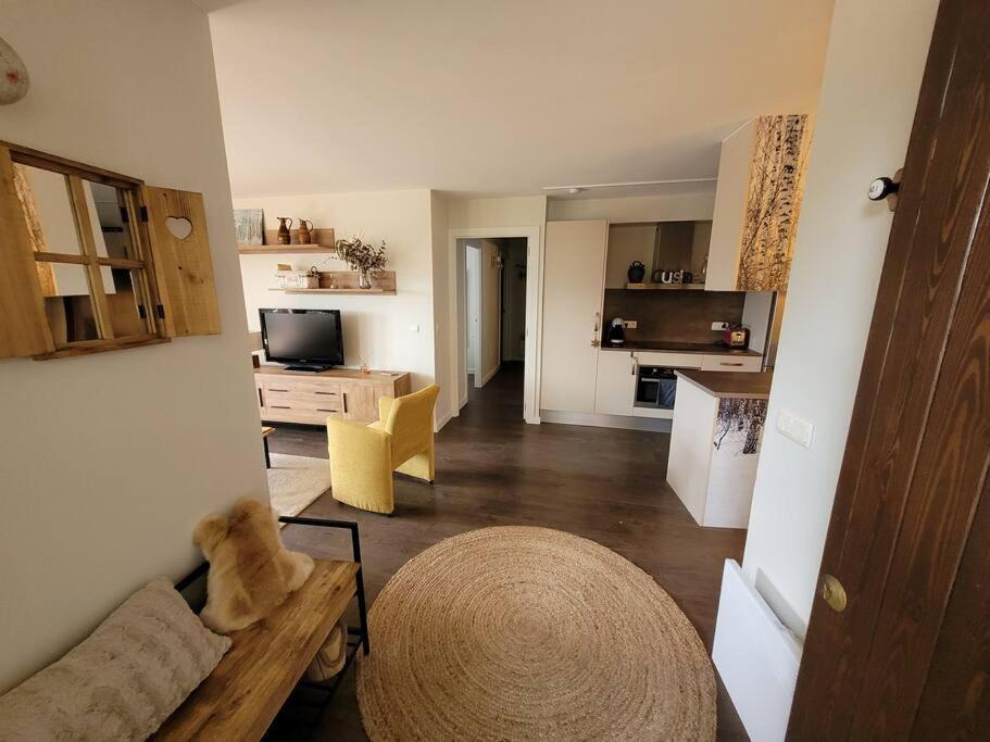 Precioso Apartamento Con Jardin Privado A 4 Km De Puigcerda Enveitg ภายนอก รูปภาพ